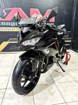 ZX25R 4CILINDER 2022 KM 5RB UNIT JOS. ANUGERAH MOTOR RUNGKUT TENGAH 81
