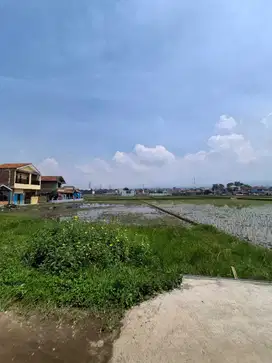 Rumah murah akses masuk mobil di Padalarang