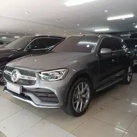 only 10k miles Mercedes GLC200 AMG 2021
