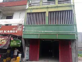 Ruko Strategis 2.5 lantai, jl. Trunojoyo No.5 Madiun