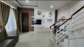 Dijual murah rumah mewah bsb kedaton siap pakai semi furnish