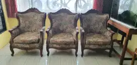 Kursi kayu 3 buah bekas