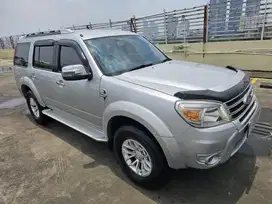 Ford Everest XLT 2012/2013 a/t istimewa like new