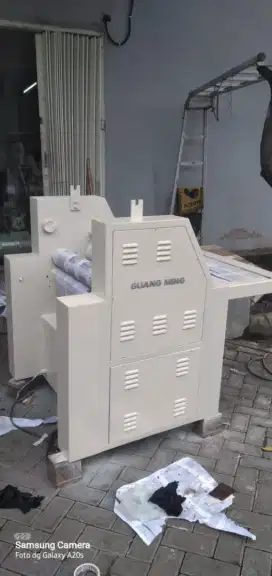 Laminating Thermal ukuran 72 Merk GUANMING China 2 Rol Impresen Baru