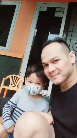 Saya Mencari Asisten Rumah Tangga untuk Mengurus Anak saya.