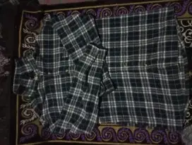 Brand baju kameja kotak-kotak bahan bagus masih original harga 130