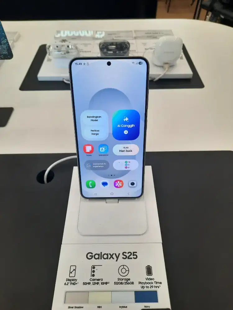 SAMSUNG GALAXY S25