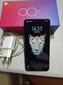 Xiaomi 8 lite 4 GB/64 GB