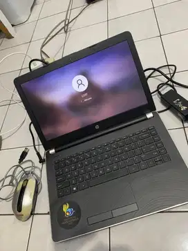 Bismillah dijual Laptop HP 14 seken murah BU