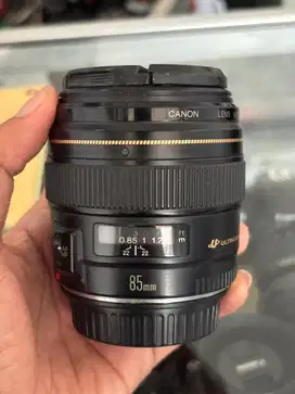 Canon EF 85mm F1.8 Mulus