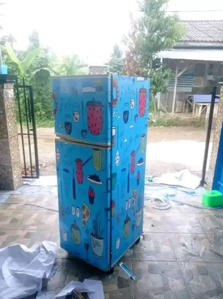 Perbaikan dan jual beli kulkas