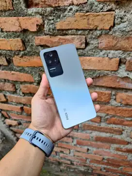 Xiaomi Poco F4 8/256 Resmi Indonesia