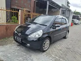 Honda jazz idsi matic th 2005 ab kota