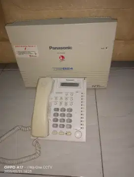 PABX Panasonic TES 824
