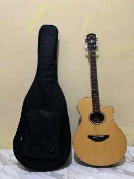 Gitar Original Yamaha + Tas gitar unit mulus seperti baru/jarang pakai