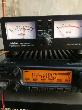 Radio rig icom ic - 2200 H airband radio mobil