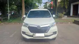 TOYOTA AVANZA E M/T 2017 PUTIH MULUS TERAWAT