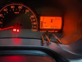 Mobil tangan pertama