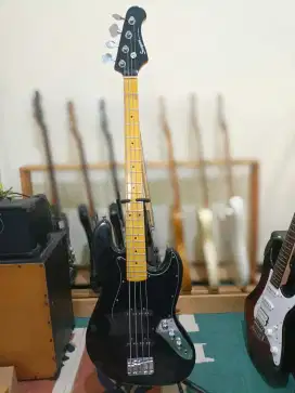 Bass scorpion jazzbass SJ200 Black original likenew