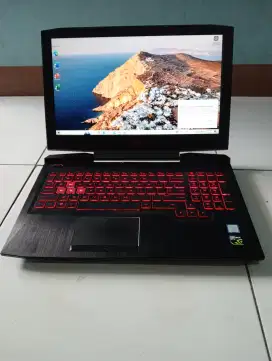 Laptop Gaming HP Omen 15-ce085tx Mulus