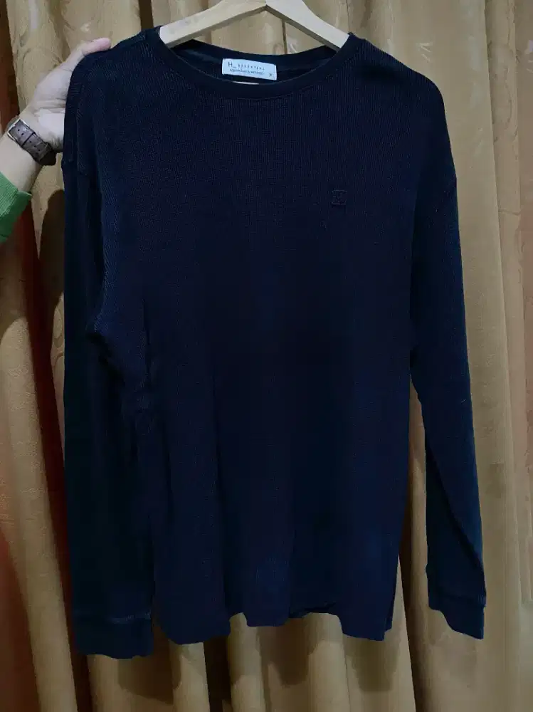 Crewneck Hitam Pria Hangten