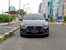 Mazda 2 R Skyactiv 2019 AT 1.5, Low Km, Pajak Panjang