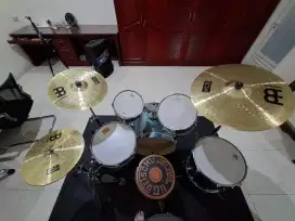 Drum Gretsch 5 pcs original + pelengkap lainnya