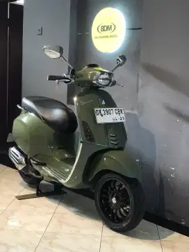 DP 7 JT/ BUNGA MENURUN 2%/ PIAGGIO VESPA SPRINT IGET TAHUN 2019