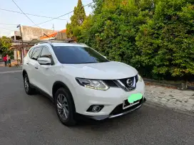 Nissan Xtrail 2016 Matic.Km 70 rb.Tgn 1.Putih.Terawat.pribadii.sby