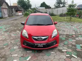 Dp 1jt. HONDA BRIO SATYA E 2015 MT / MANUAL