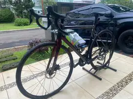 Polygon stratos 5 2021 ukuran L
