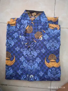 Baju korpri  80 persen  baru di pakai 2X cuci 2 X