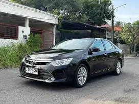 Toyota Camry 2.5 V 2016 Matic AT Sedan Hitam Istimewa Automatic