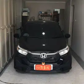 Honda Brio Satya 2024 (over kredit)
