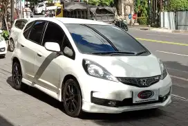 HONDA JAZZ RS MMC MATIC 2013 Asli Bali full orisinil