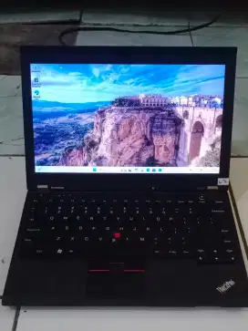 Lenovo core i5 ram 8gb ssd 240gb