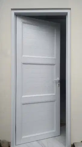 Pintu Aluminium profil mahkota