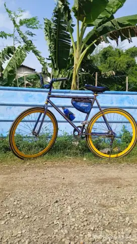 sepeda fixie bekas