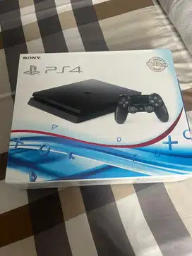 Jual ps 4 original 1TB plus stik 2