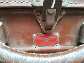 koper kulit jadul dan antik