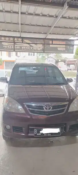 Avanza 2011 km 95rb asli