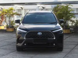 Toyota Corrola Cross hybrid 2021 KM rendah