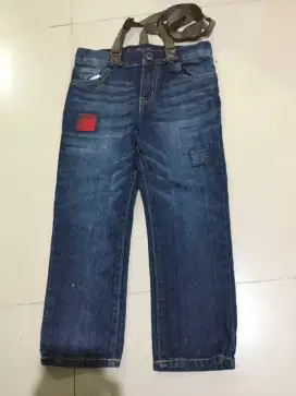 Celana OshKosh 4 Tahun