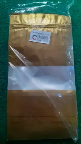 Kemasan golden Standing Pouch