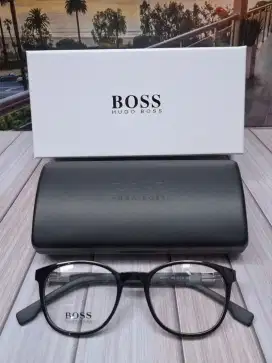 HUGO BOSS Ex Display Counter, Mulus, Size 52-20