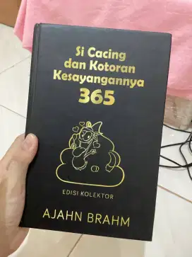 Buku Si Cacing dan Kotoran Kesayangannya