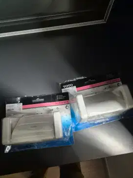 TOTO tempat tissu
