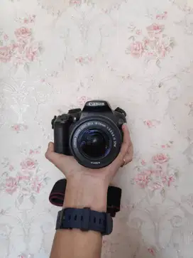 DIJUAL KAMERA CANON 1300D