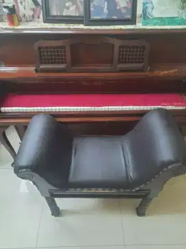 Dijual piano feriz muller