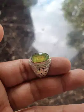 Cincin Natural Idocrase Lumut Kumbang Jati Aceh